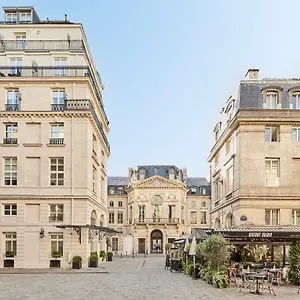 Grand Du Palais Royal Francia
